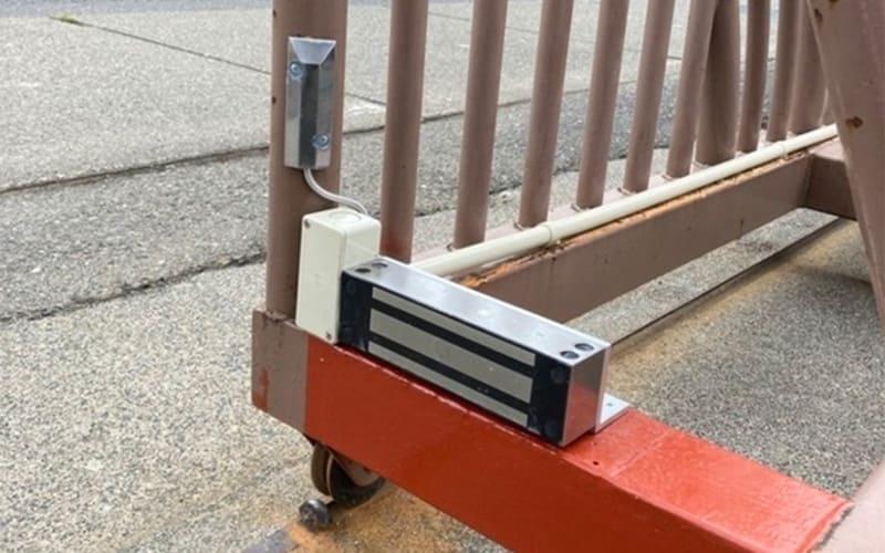 門扉電磁錠＋防犯カメラシステム｜門扉電磁錠を導入｜岐阜県保育園